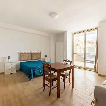 Апартаменты Aria Condizionata E Terrazza Vista Mare