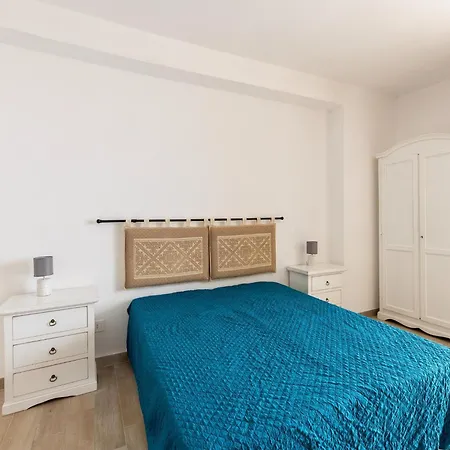 Aria Condizionata E Terrazza Vista Mare Кастельсардо