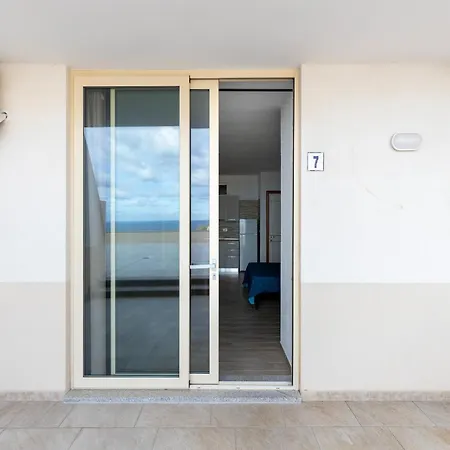 Апартаменты Aria Condizionata E Terrazza Vista Mare