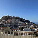 Aria Condizionata E Terrazza Vista Mare شقة