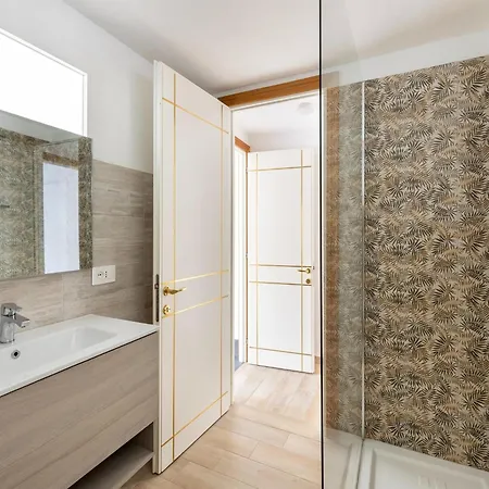 With Terrace, Air Conditioning